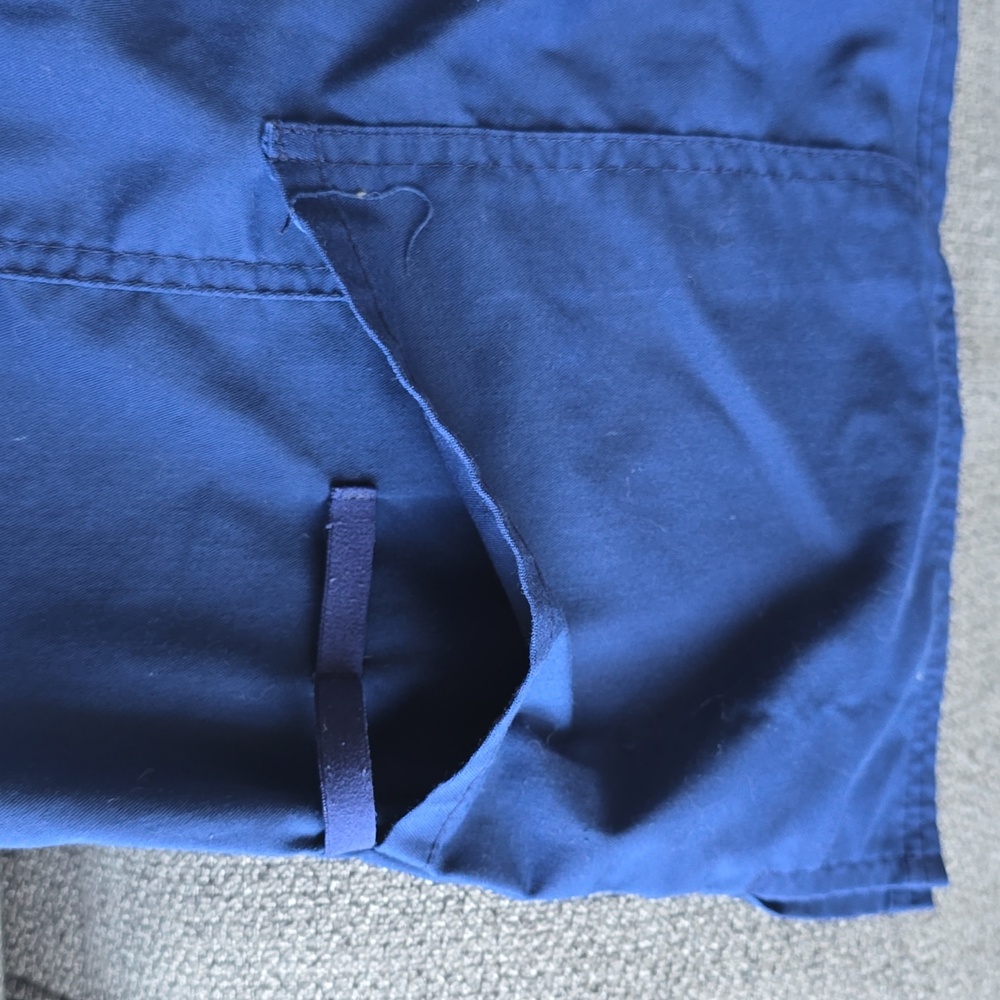 Cherokee Scrub top - Picture 2 of 4